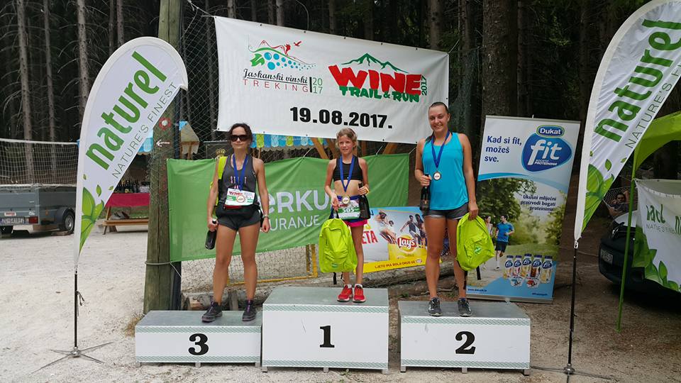 kapljica žene